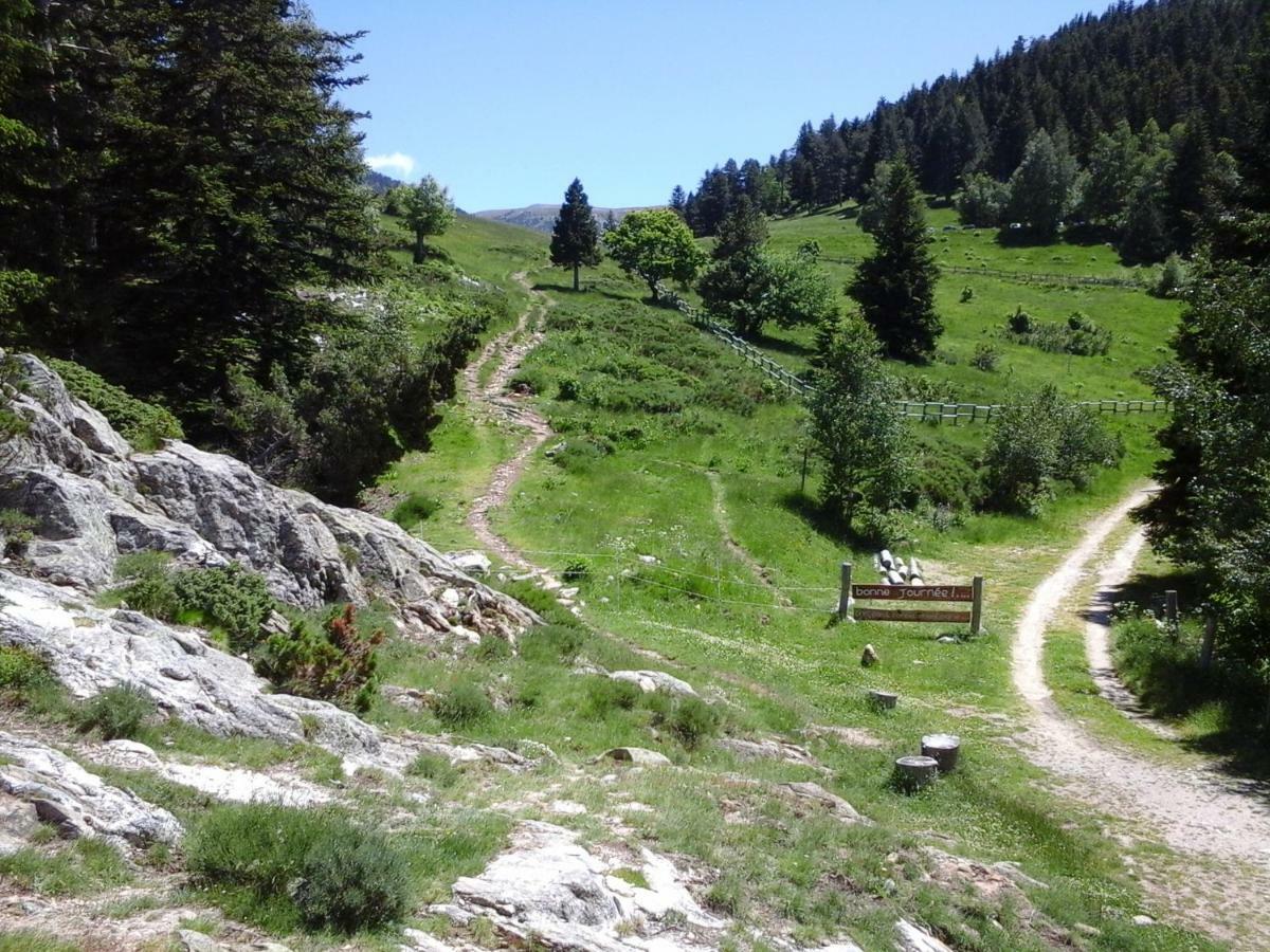 Belle Maison De Montagne Casteil Buitenkant foto