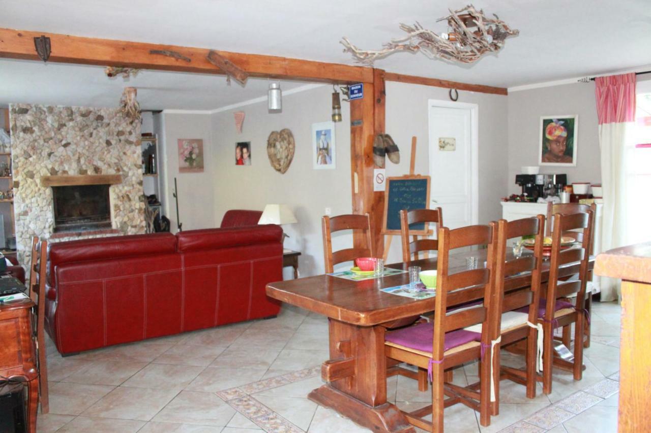 Belle Maison De Montagne Casteil Buitenkant foto